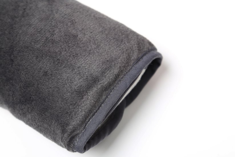 PETITE&MARS Car seat belt protector Pad