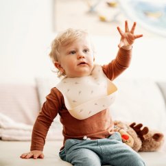 PETITE&MARS Bib silicone Sam Design 6m+