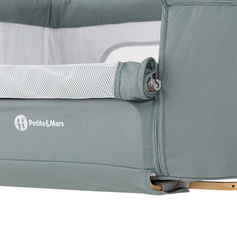 PETITE&MARS Postýlka dětská polohovatelná Grace Compact Foggy Green