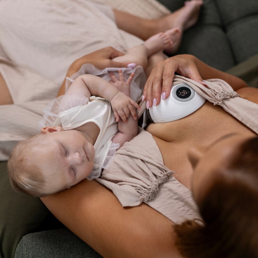 PETITE&MARS GAIA Hands-free breast pump