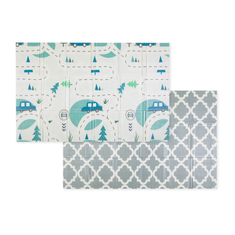 PETITE&MARS Dwustronna, składana mata do zabawy Campy 130×200 cm - Warianty Campy: Cars&Arabesca