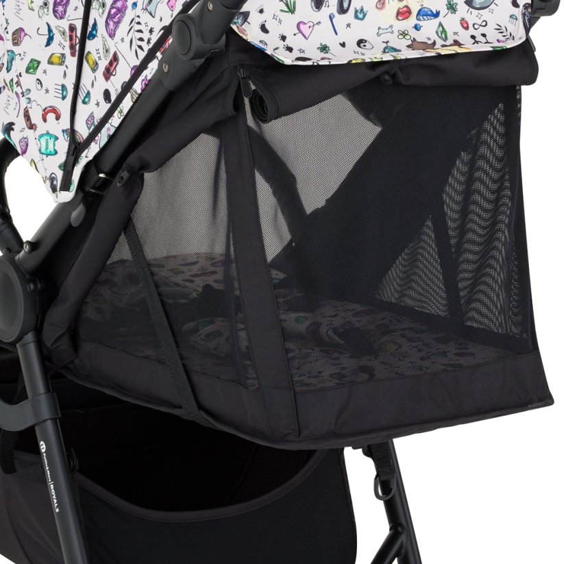 PETITE&MARS Stroller Royal3 Black - Stroller colour: Perfect Black